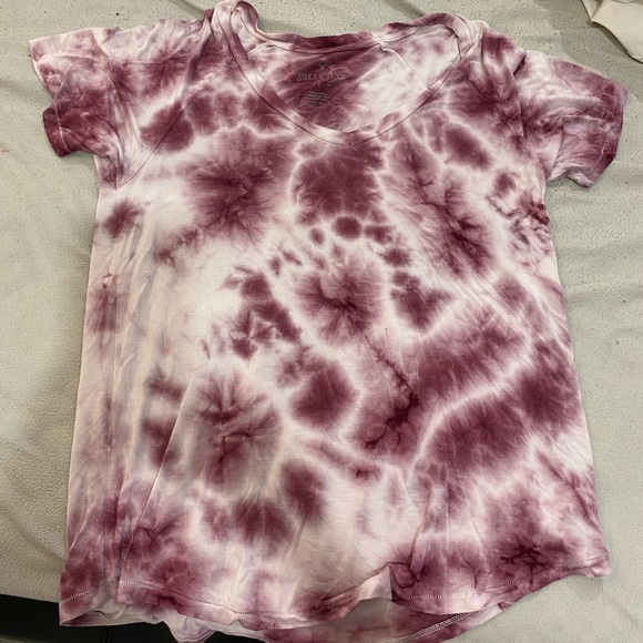 Tops - Picture 3 of 7